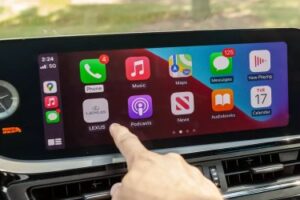 Android Auto Apple CarPlay